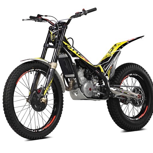 TRRS ONE R 2025